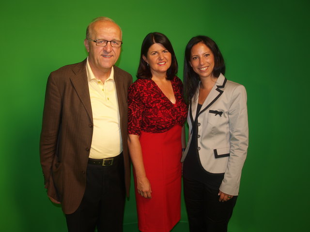 Studiocheck: RTS-GF Sepp Aichinger, LH Gabi Burgstaller und Carmen Holzinger (PR & Marketing).