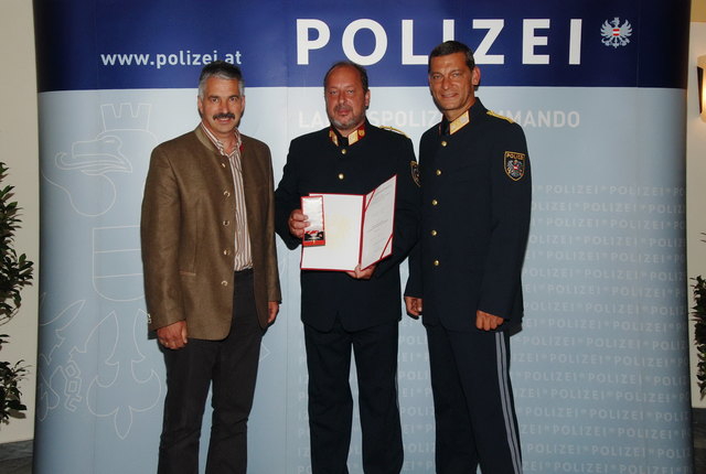 Der Imster BH Dr. Raimund Waldner, Oberstleutnant Hubert Juen und Landespolizeikommandant Generalmajor Mag. Helmut Tomac.