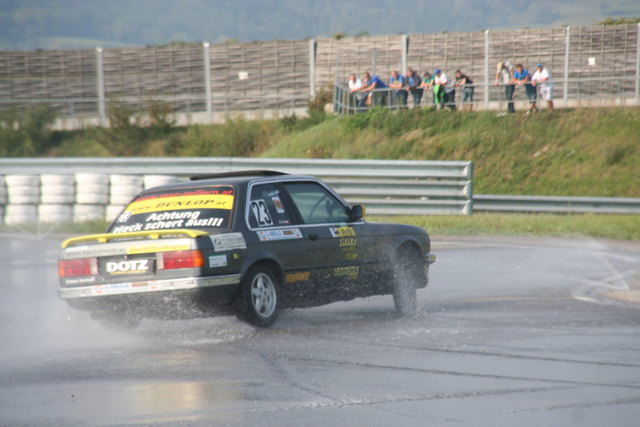 Helm Roman BMW 323i E30  R1