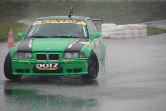 Michael Mitterhofer BMW E36 M3 3.2 - R2
