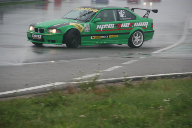 Michael Mitterhofer BMW E36 M3 3.2 - R2