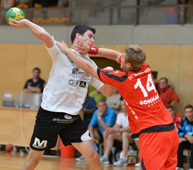 Durchziehen will Andreas Nagy am Samstag im Derby gegen Bruck. | Foto: GEPA