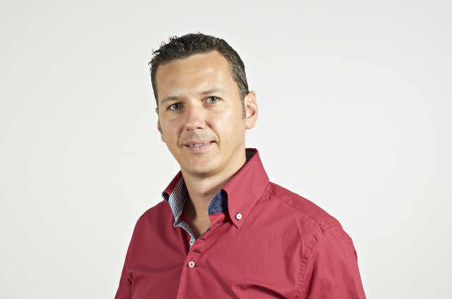"Hat Scheuch vor, die Webcam im Büro seines Untertanen Dörfler zu installieren, um sicher zu gehen, dass die Sternhofmarionette auch entsprechend spurt“, fragt SPÖ-Landesgeschäftsführer Daniel Fellner