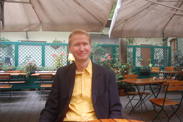 Zur "Frommen Helene" geht Philip Steffel meistens auf eine Frittattensuppe.