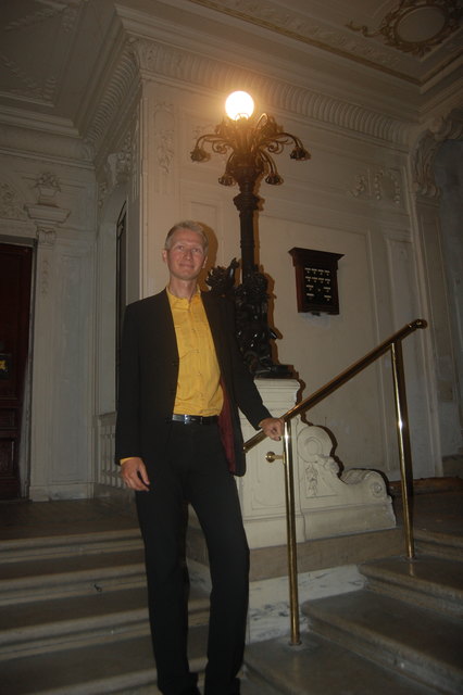 In dem Haus in der Zeltgasse wuchs Philip Steffel auf, hier lebt er auch heute wieder.