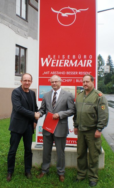 Josef Weiermair, Günter Prenninger und Kommandant Helmut Berc (v.li.) | Foto: Privat