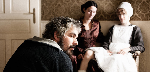 Regisseur Cajetan Jacob am Set