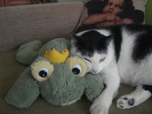 Mei Lilly mit ihrem Froschkönig!!