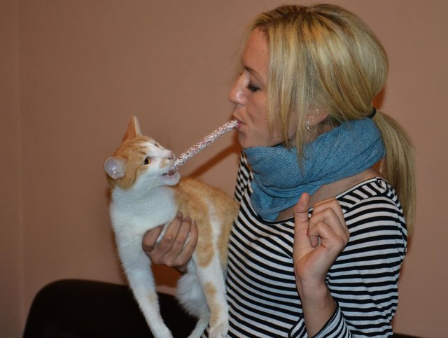 herr flaum und ich beim knuspern:)