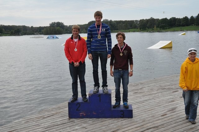 v.l. Vojnic Tomislav-Martin, Robert Pugstaller Slalom Staatsmeister , Peter Gerhofer