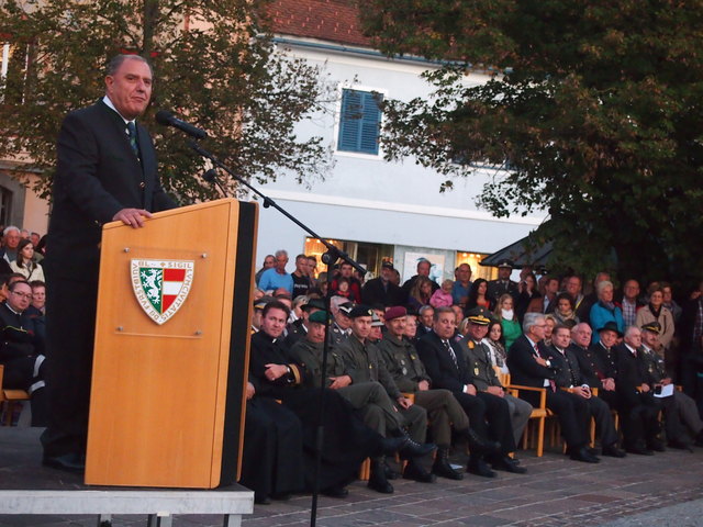 Landeshauptmannstellvertreter Siegfried Schrittwieser bei seiner Festrede.