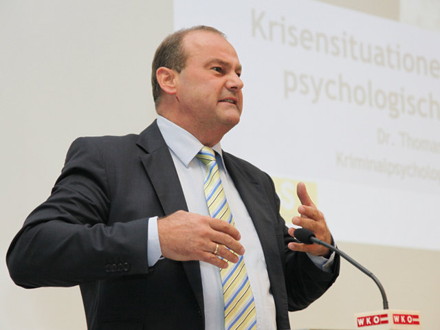 Der Kriminalpsychologe Thomas Müller wurde unter anderem als Autor des Buches "Bestie Mensch" bekannt.