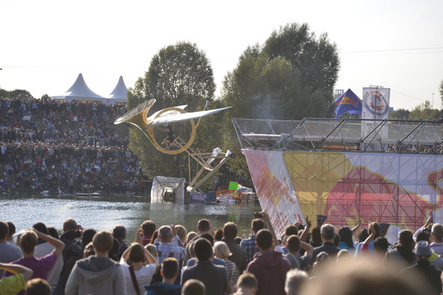 Das Flügelhorn der MMK Preding legte 13,6 Meter hin.