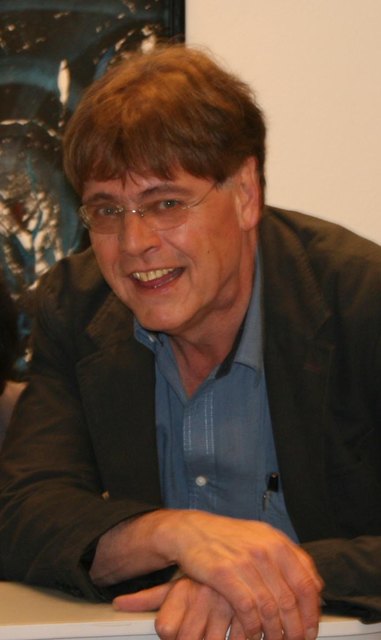 Der Vorstand Heinz Moser möchte mit MEL-BRÜCKE eine Brücke für ein gemeinsames Miteinander der verschiedenen Kulturen bilden