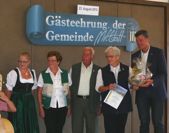 Ehrung: Alice Faschauner, Edith Oberzaucher, Wolfgang und Hannelore Berkhan und Tourismusreferent Erwin Theuermann (v.l.) | Foto: KK