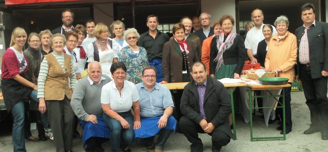 Viele helfende Hände gab es beim Pfarrfest in Bleiburg