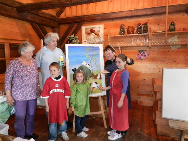 Ulli Egger, Josef Aichholzer, Dr. Gerda Madl-Kren mit Jonas, Sophie und Anna