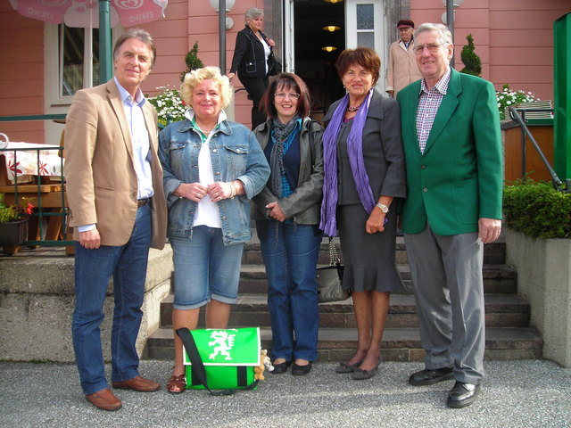 Bezirksvorsitzender LAbg. Wolfgang Böhmer, Brigitte Krainer, LV Sophie Bauer und Johann Berghofer (v.l.).