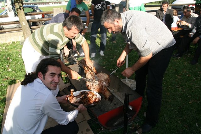 Herrlich gegrilltes Lamm