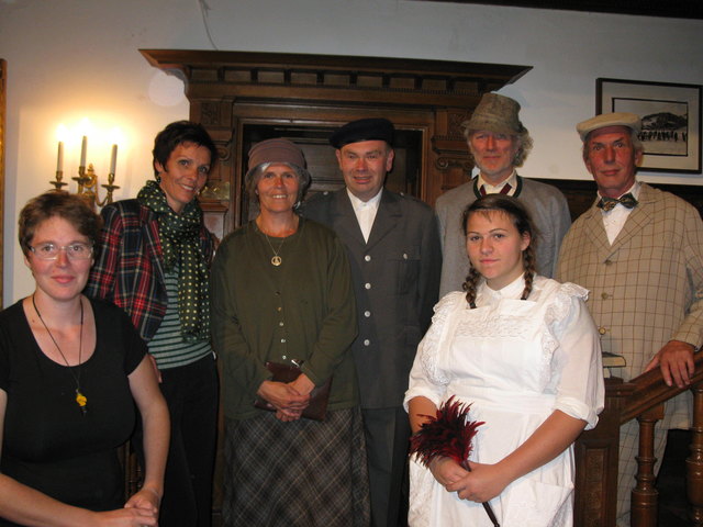 Katharina Spiss (Regie) mit den Schauspielern Gabriela Spiss, Daniela Stremitzer, Ernst Spreng (Autor und Schauspieler), Rebecca Stremitzer, Peppi Spiss und Kurt Tschiderer.