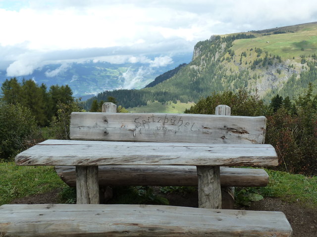 Bank für müde Wanderer