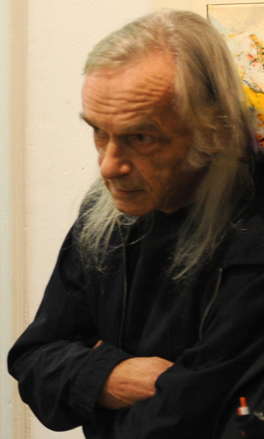 Prof. Rolf Aschenbrenner