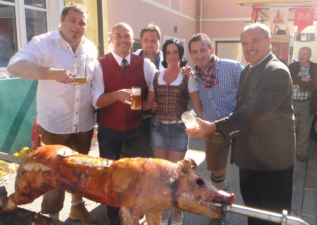 Thomas Jamer, Vbgm Gerald Grebenjak (vo li), Bgm Valentin Blaschitz (re)