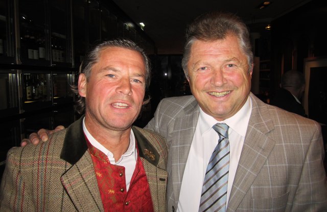 Frankie Schinkels, Ex Fußballprofi, Fußballtrainer und Dancind Star traf ich kürzlich in Villach.