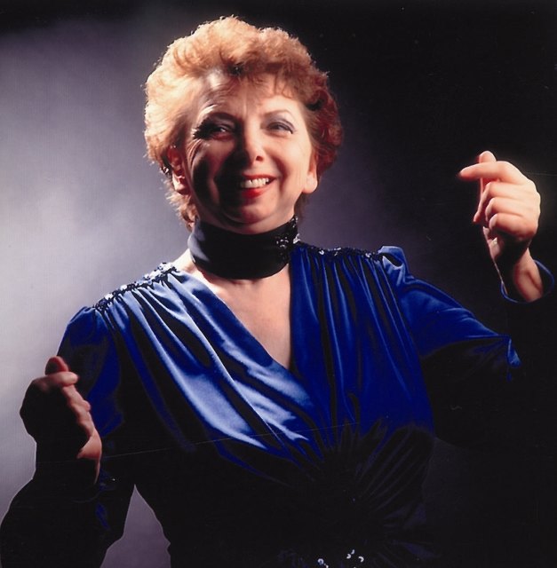 Elly Wright
