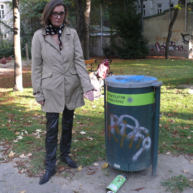 Veronika Zimmermann wünscht sich in Zukunft saubere Parks. Beschmierte und überfüllte Mülltonnen sind für sie ein Ärgerniss.