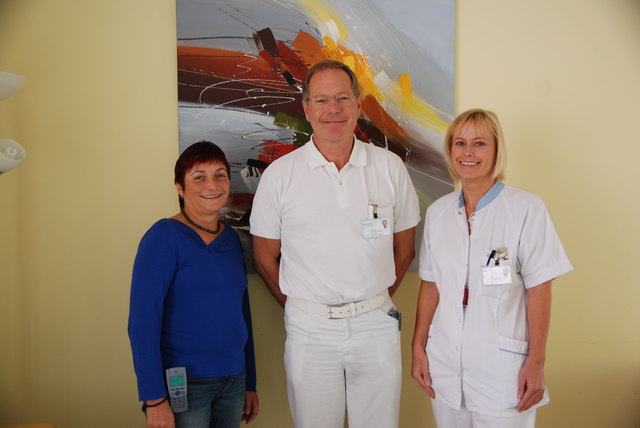 Von links: Herta Gruber, Peter Neuner und Gabriela Radler (Stationsleitung).