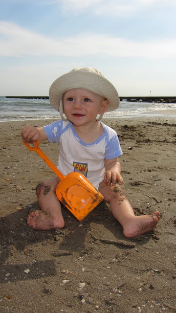 Leo ...der Strand gehört mir...