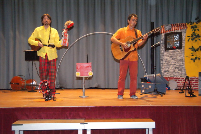 AK-Kindertheater: Ratz Fatz und Mai Cocopelli begeisterten in Landeck.