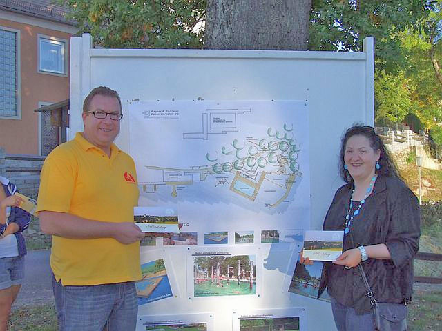 Reinhard Waldhör und Elisabeth Klang bei der Präsentation des Projektes.