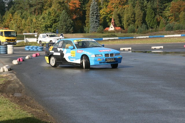 Andreas Hipfl - school-of-drift, Platz 3 Klasse R1, BMW E36 325i