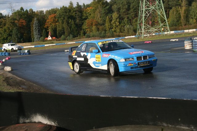 Andreas Hipfl - school-of-drift, Platz 3 Klasse R1, BMW E36 325i