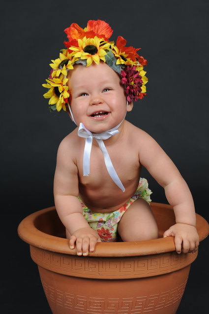 Unser kleines Blumenmädchen!