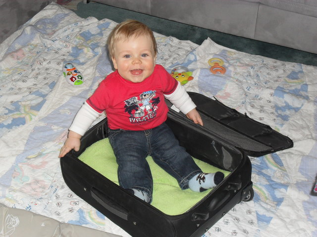 Juhu! Papa ist von seiner Geschäftsreise zurück! Nächstes Mal komm' ich mit....