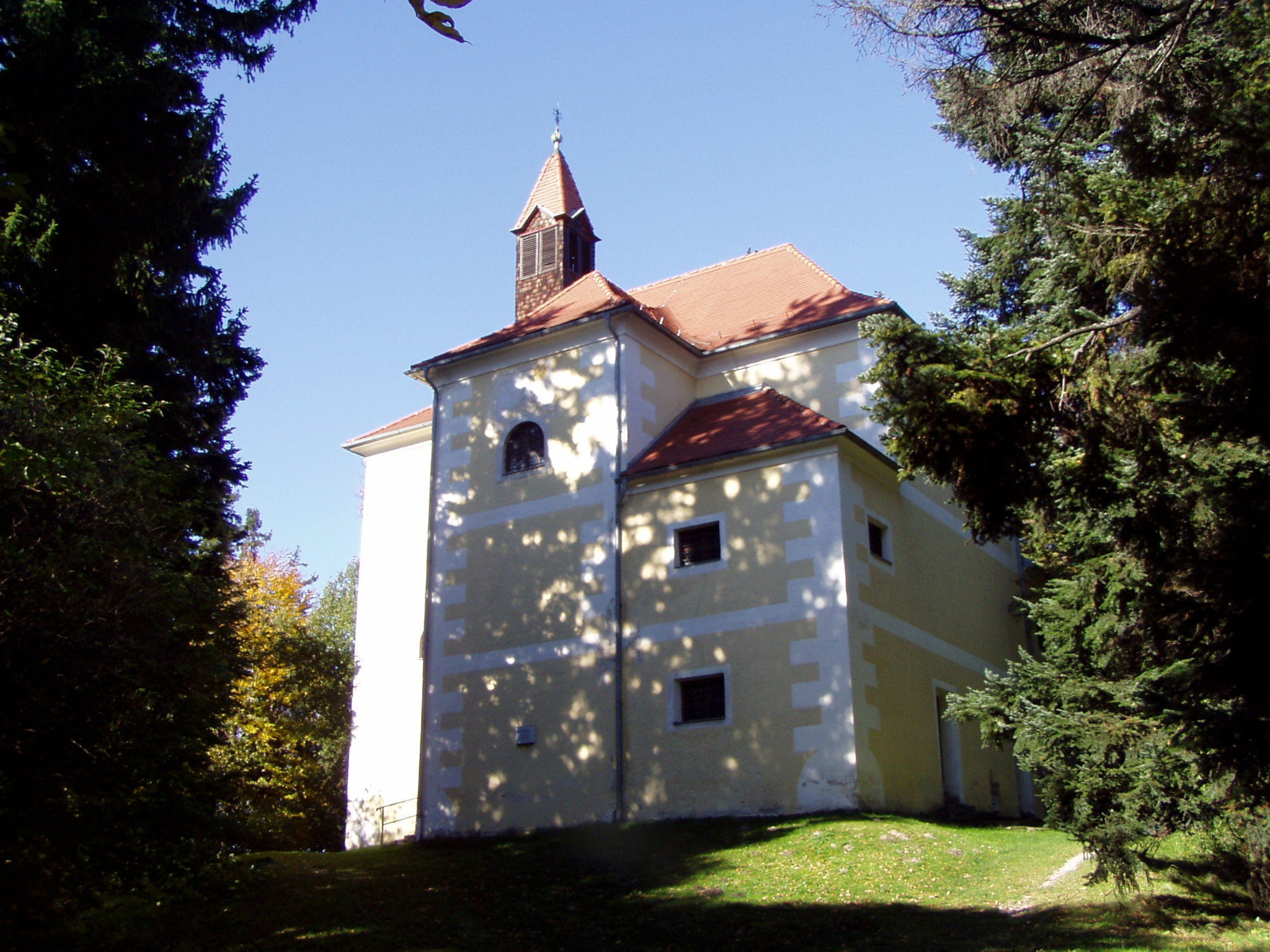 ausflug-nach-forchtenstein-rosalienkapelle-wiener-neustadt