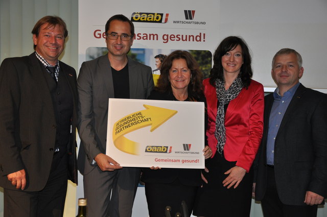 Wolfgang Wimmer, Max Oberleitner, LAbg. BSI Notburga Astleitner, Bettina Bernhart, NR Bgm. Nikolaus Prinz.