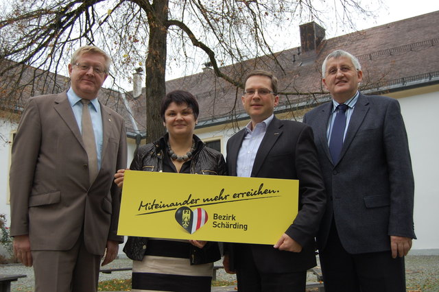 V. l.: Friedrich Bernhofer, Marianne Reininger, August Wöginger und Johann Hingsamer.