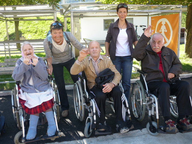Beste Laune gab es beim Tagespflegeausflug der Klienten des Sozialsprengels Kematen.
