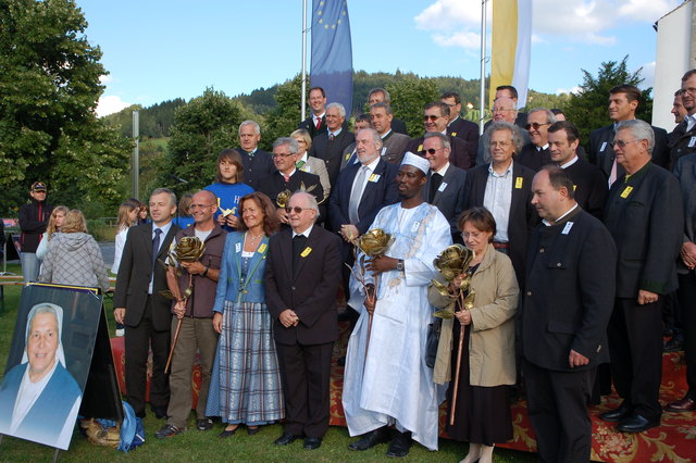 Friedensrosenverleihung 2010 in Waldhausen