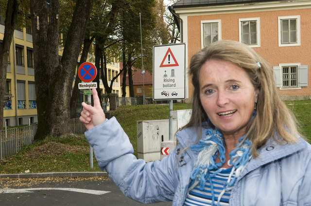 "Manche Lenker denken nach dem Wenden nicht nach", kritisiert Gertraud Schimak.