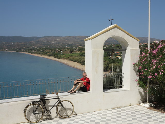 Im Sommer 2012 radelte Otto Trompeter von Österreich nach Griechenland (auf dem Bild in Koroni, am Ziel seiner Reise). | Foto: Privat