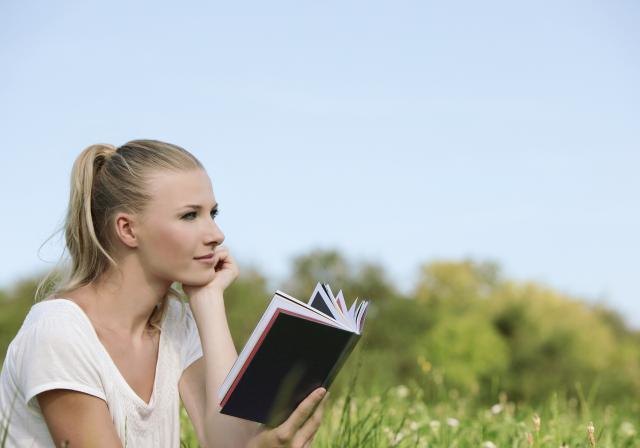 ein kleiner Flirt mit den Augen gab ihr ein Hochgefhl, wie sie es schon lange schlug ihr nicht nur der Gestank nach Frau Fritzens Sauerkraut entgegen, sie Leben - Seite 143 - Google Books-Ergebnisseite