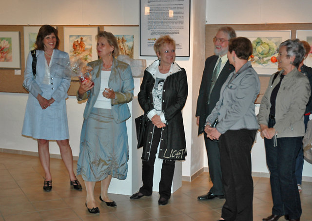 Maria Missbach (2.v.li.) mit FreundInnen und KünstlerInnen der Gruppe art4life | Foto: art4life - Maria Missbach