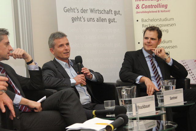 Mag. Stefan Bruckbauer (Bank Austria), Dr. Friedrich Santner (Anton Paar GmbH), Prof.(FH) Mag. Peter Meiregger, StB (FH CAMPUS 02)