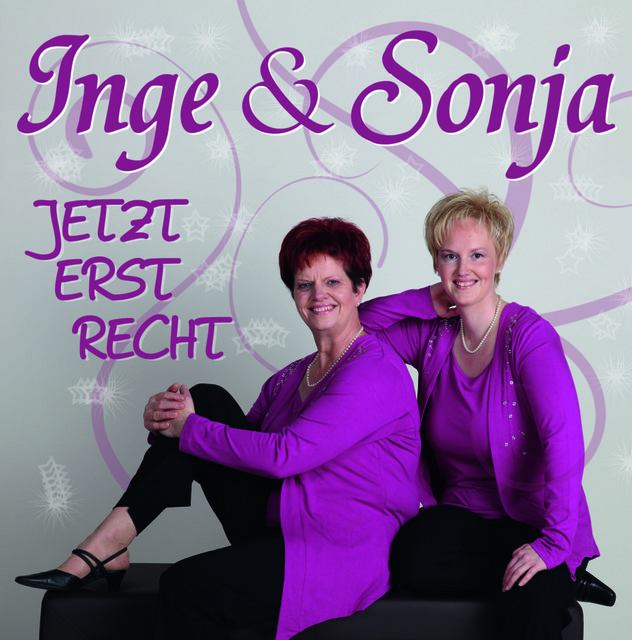 Das Mutter-Tochter-Duo Inge & Sonja aus Dietach produzierte eine neue CD.