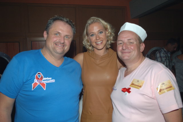 Robert (li.) und Günther Nagele veranstalten wieder eine Aids-Gala im FZZ Mutters (Bild vom Vorjahr).